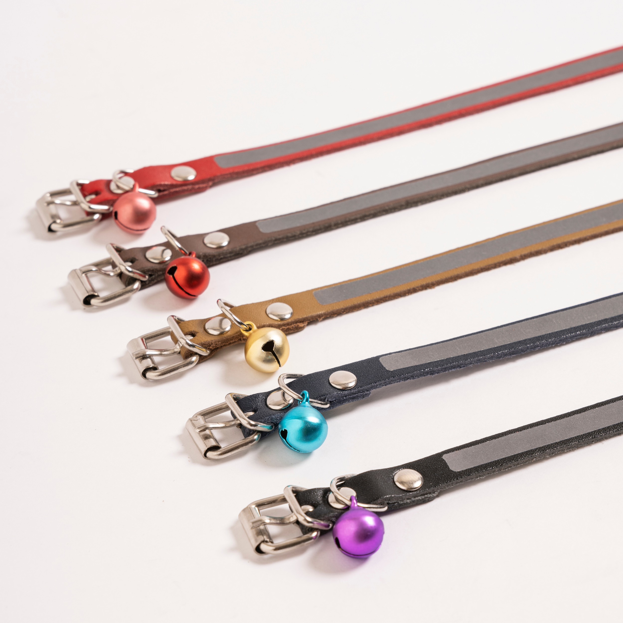 Filbert Leather Cat Collar, Reflective Cat Collar with Bell - Picture 32 of 61